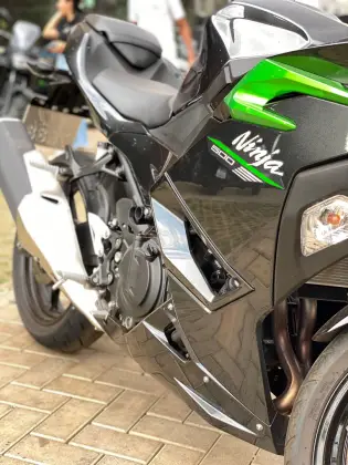 KAWASAKI NINJA 500 