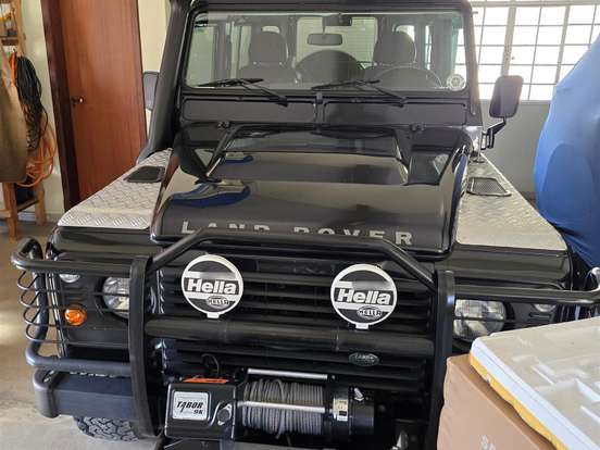 LAND ROVER-DEFENDER-2.4 90 4X4 TURBO DIESEL 2P MANUAL LAND ROVER-DEFENDER-2011