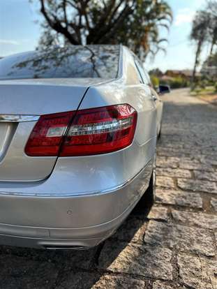 MERCEDES-BENZ-E 500-5.5 GUARD VR4 V8 GASOLINA 4P AUTOMÁTICO MERCEDES-BENZ-E 500-2010