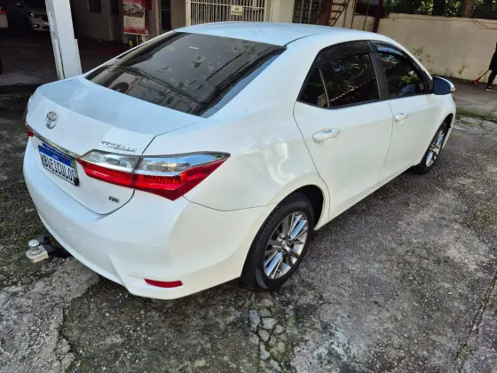TOYOTA COROLLA 1.8 GLI UPPER 16V FLEX 4P AUTOMÁTICO
