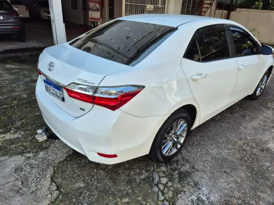 TOYOTA-COROLLA-2019