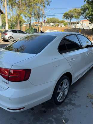 VOLKSWAGEN-JETTA-2016