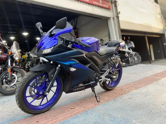 YAMAHA-YZF R15-2025