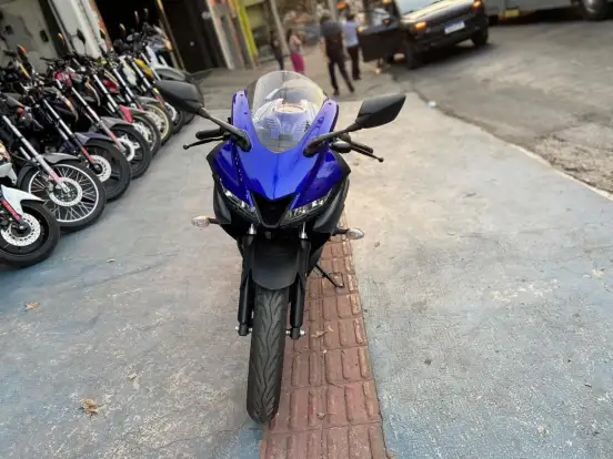 YAMAHA-YZF R15 YAMAHA-YZF R15-2025