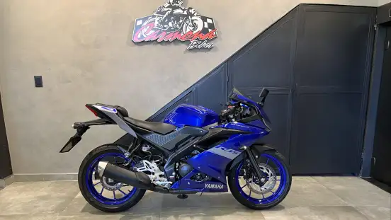 YAMAHA-YZF R15-2024