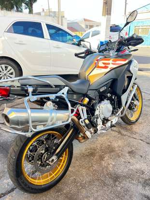 BMW-F 850 GS ADVENTURE PREMIUM-2021