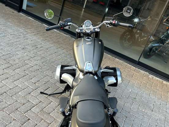 BMW-R 18 BMW-R 18-2023
