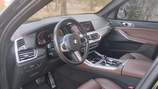 BMW-X5-2019