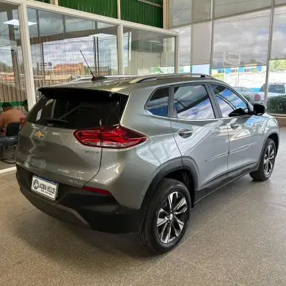 CHEVROLET-TRACKER-2024
