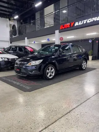 FORD FOCUS 1.6 GL 8V FLEX 4P MANUAL