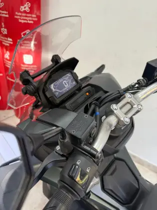 HONDA ADV 