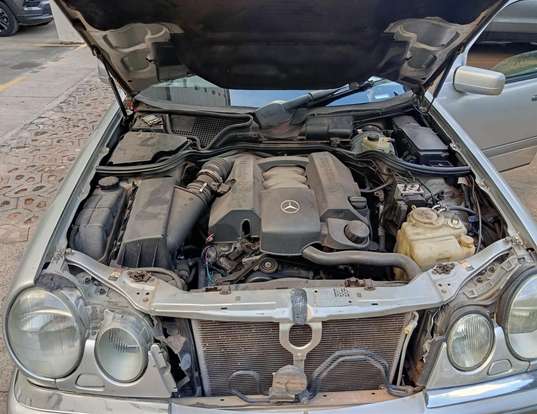 MERCEDES-BENZ-E 320-1998
