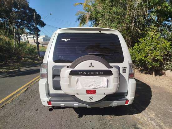MITSUBISHI-PAJERO FULL-2014