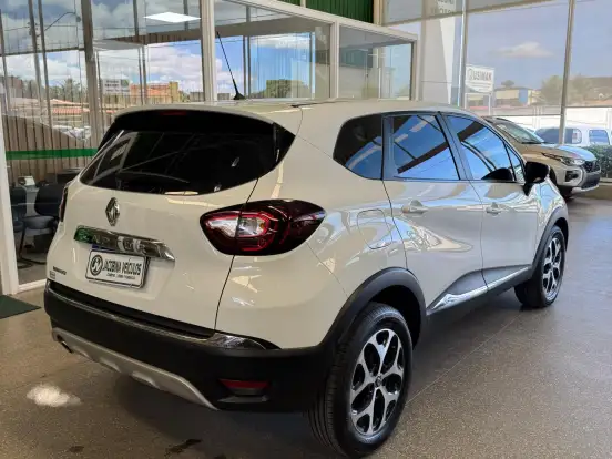 RENAULT-CAPTUR-1.6 16V SCE FLEX INTENSE X-TRONIC RENAULT-CAPTUR-2017
