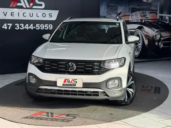 VOLKSWAGEN T-CROSS 1.0 200 TSI TOTAL FLEX AUTOMÁTICO