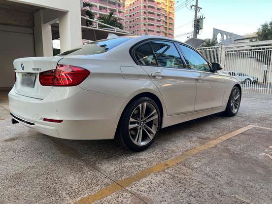 BMW-328i-2.0 SPORT GP 16V ACTIVEFLEX 4P AUTOMÁTICO BMW-328i-2014