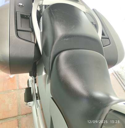 BMW-R 1200 RT-2012