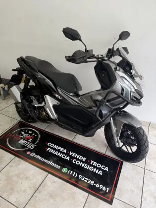 HONDA ADV 