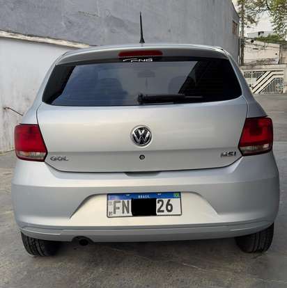 VOLKSWAGEN-GOL-2015
