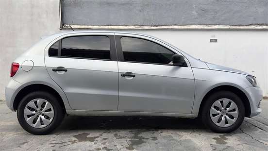 VOLKSWAGEN-GOL-2015