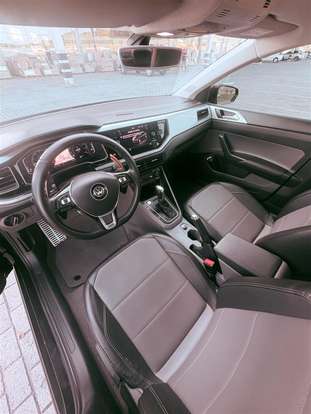 VOLKSWAGEN-VIRTUS-1.0 200 TSI HIGHLINE AUTOMÁTICO VOLKSWAGEN-VIRTUS-2019