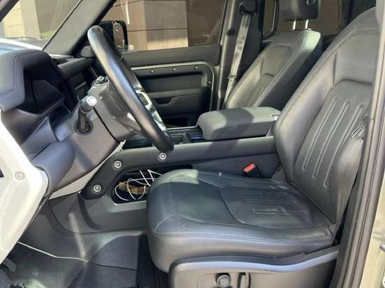 LAND ROVER-DEFENDER-2.0 P300 GASOLINA 110 SE AWD AUTOMÁTICO LAND ROVER-DEFENDER-2021