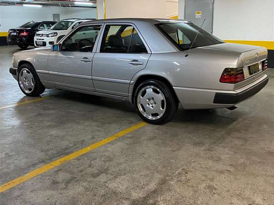 MERCEDES-BENZ-300 E-3.0 SEDAN 6 CILINDROS 12V GASOLINA 4P AUTOMÁTICO MERCEDES-BENZ-300 E-1987