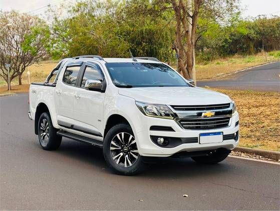 CHEVROLET S10 2.8 HIGH COUNTRY 4X4 CD 16V TURBO DIESEL 4P AUTOMÁTICO