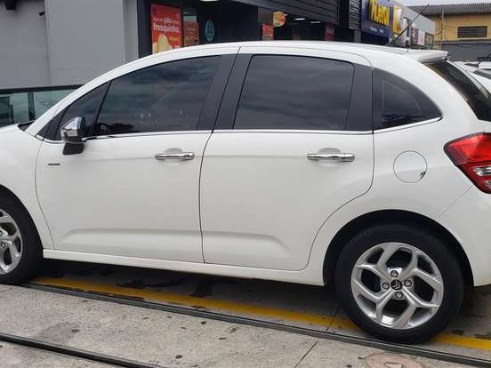 CITROËN-C3-1.6 EXCLUSIVE 16V FLEX 4P AUTOMÁTICO CITROËN-C3-2015