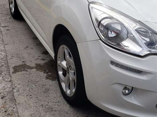 CITROËN-C3-1.6 EXCLUSIVE 16V FLEX 4P AUTOMÁTICO CITROËN-C3-2015