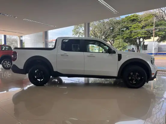 FORD-MAVERICK-2.0 ECOBOOST GASOLINA BLACK AUTOMÁTICO FORD-MAVERICK-2025