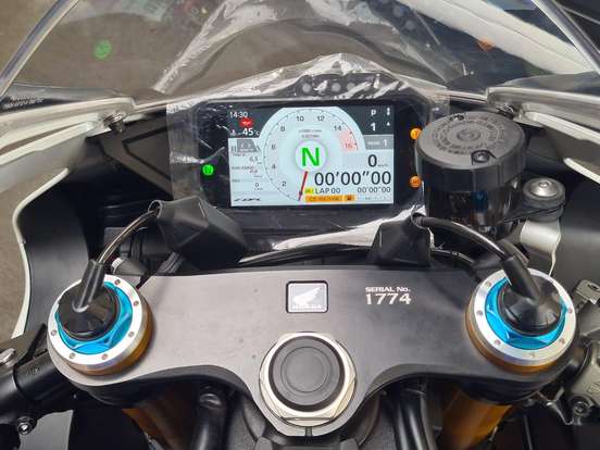 HONDA-CBR 1000RR-R FIREBLADE SP-2023
