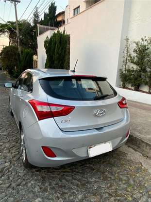 HYUNDAI-I30-1.8 MPI 16V GASOLINA 4P AUTOMATICO HYUNDAI-I30-2014