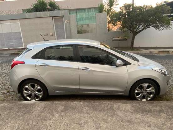 HYUNDAI-I30-2014