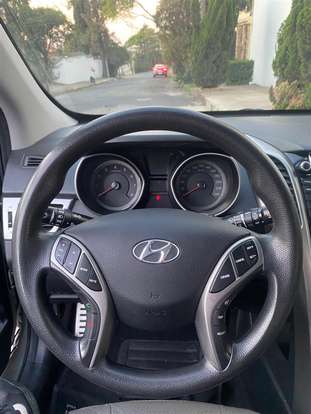 HYUNDAI-I30-1.8 MPI 16V GASOLINA 4P AUTOMATICO HYUNDAI-I30-2014