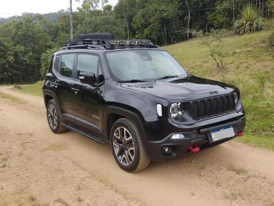 JEEP-RENEGADE-2018