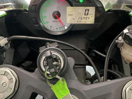 KAWASAKI-NINJA ZX-6R KAWASAKI-NINJA ZX-6R-2011