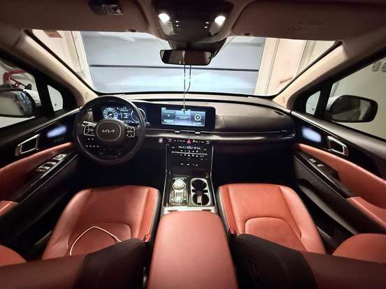 KIA-CARNIVAL-2021