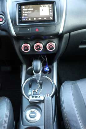 MITSUBISHI-ASX-2015