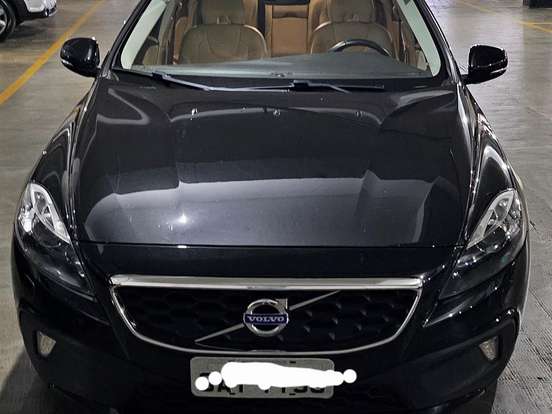 VOLVO-V40-2.0 T5 CROSS COUNTRY AWD TURBO GASOLINA 4P AUTOMÁTICO VOLVO-V40-2015