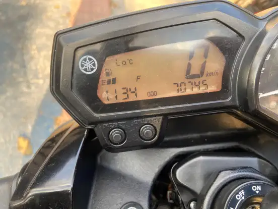 YAMAHA-XJ6 N-2011