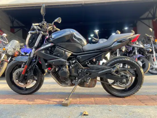 YAMAHA-XJ6 N YAMAHA-XJ6 N-2011