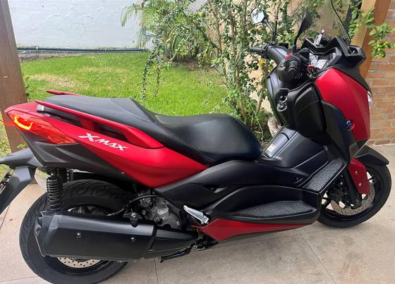 YAMAHA XMAX ABS 