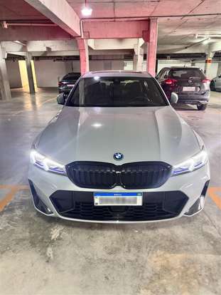 BMW-330e-2024