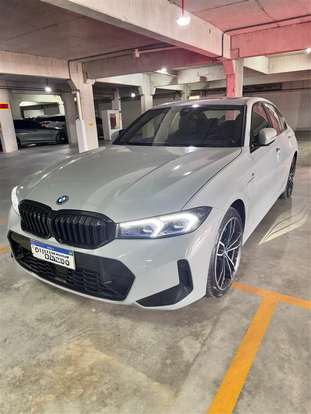 BMW-330e-2024