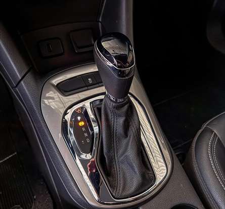 CHEVROLET-CRUZE-2022