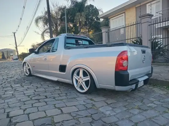 CHEVROLET-MONTANA-2003