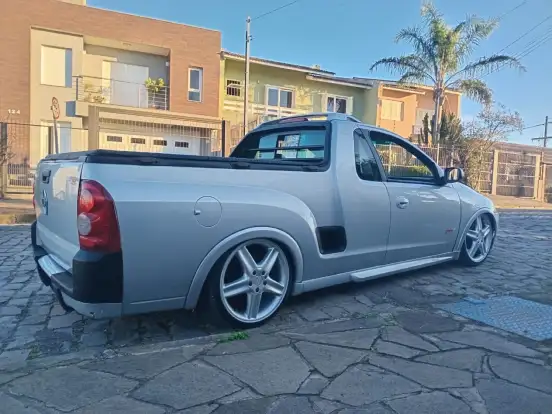 CHEVROLET-MONTANA-2003