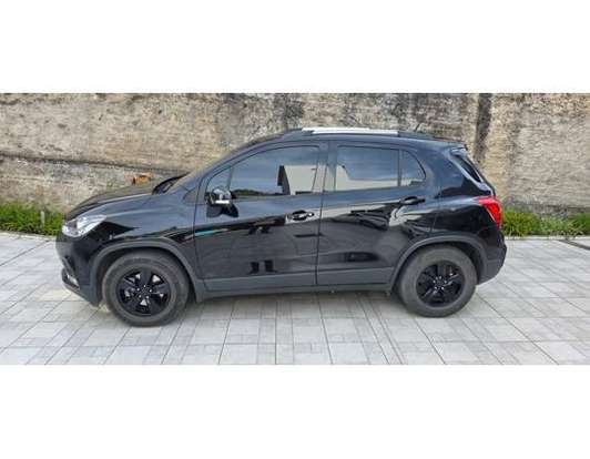 CHEVROLET-TRACKER-2019
