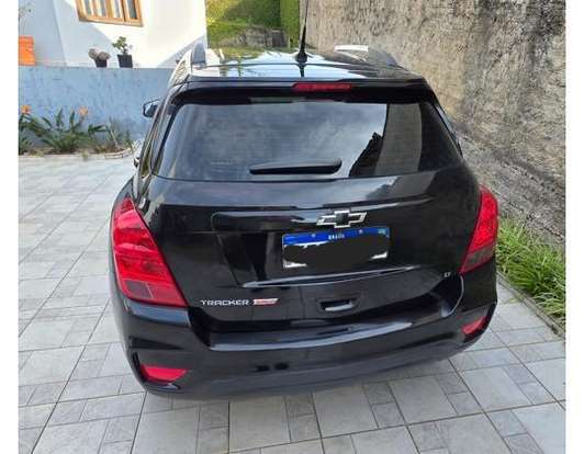 CHEVROLET-TRACKER-2019